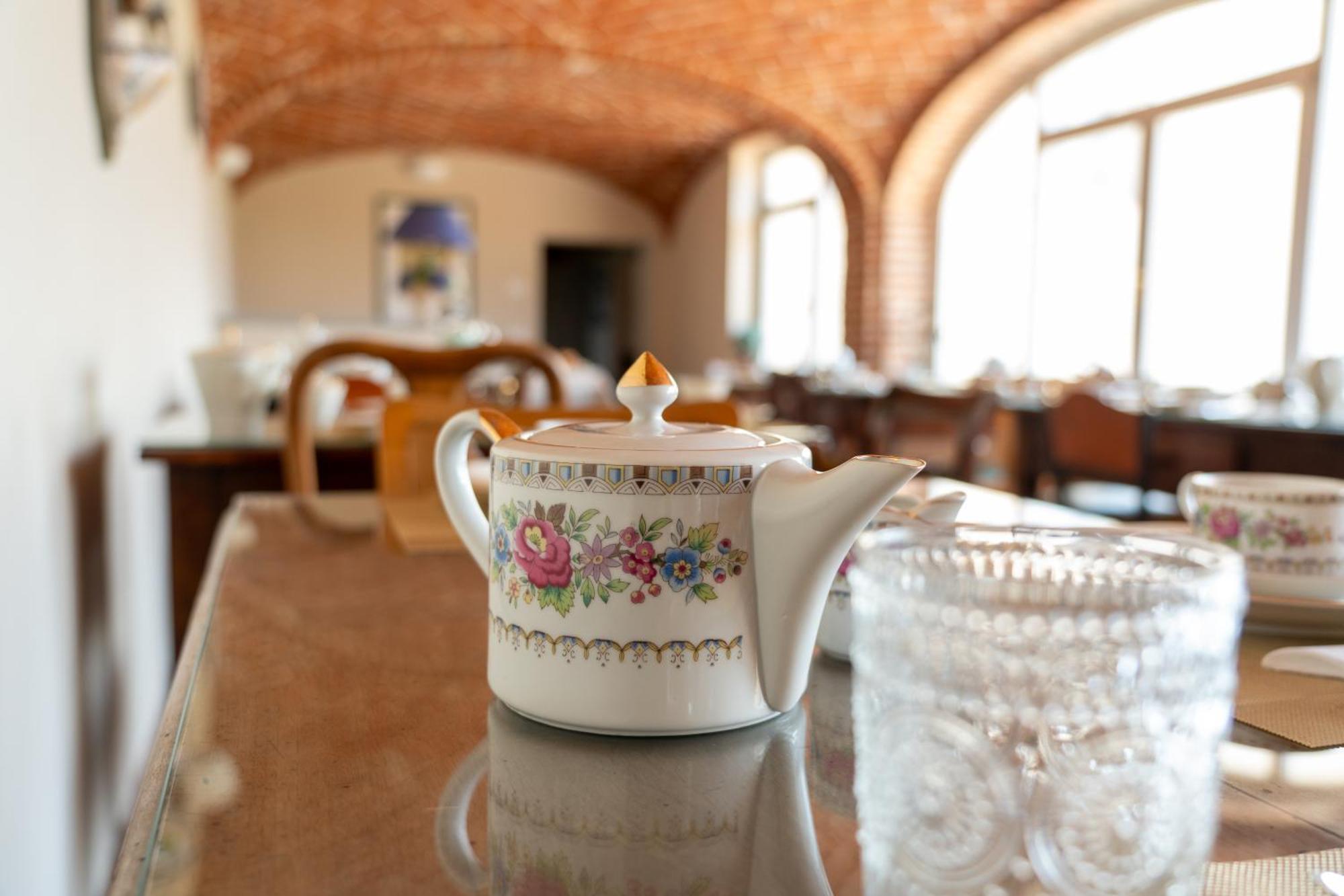 Cascina Baronina Bed & Breakfast Terruggia ภายนอก รูปภาพ